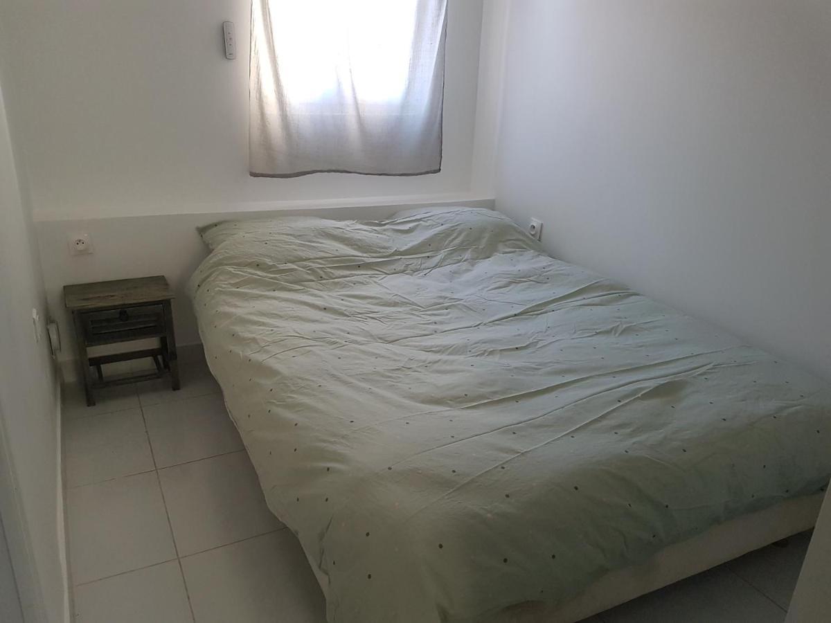 Appartement Avec Terrasse A Rosny-Sous-Bois Exteriér fotografie